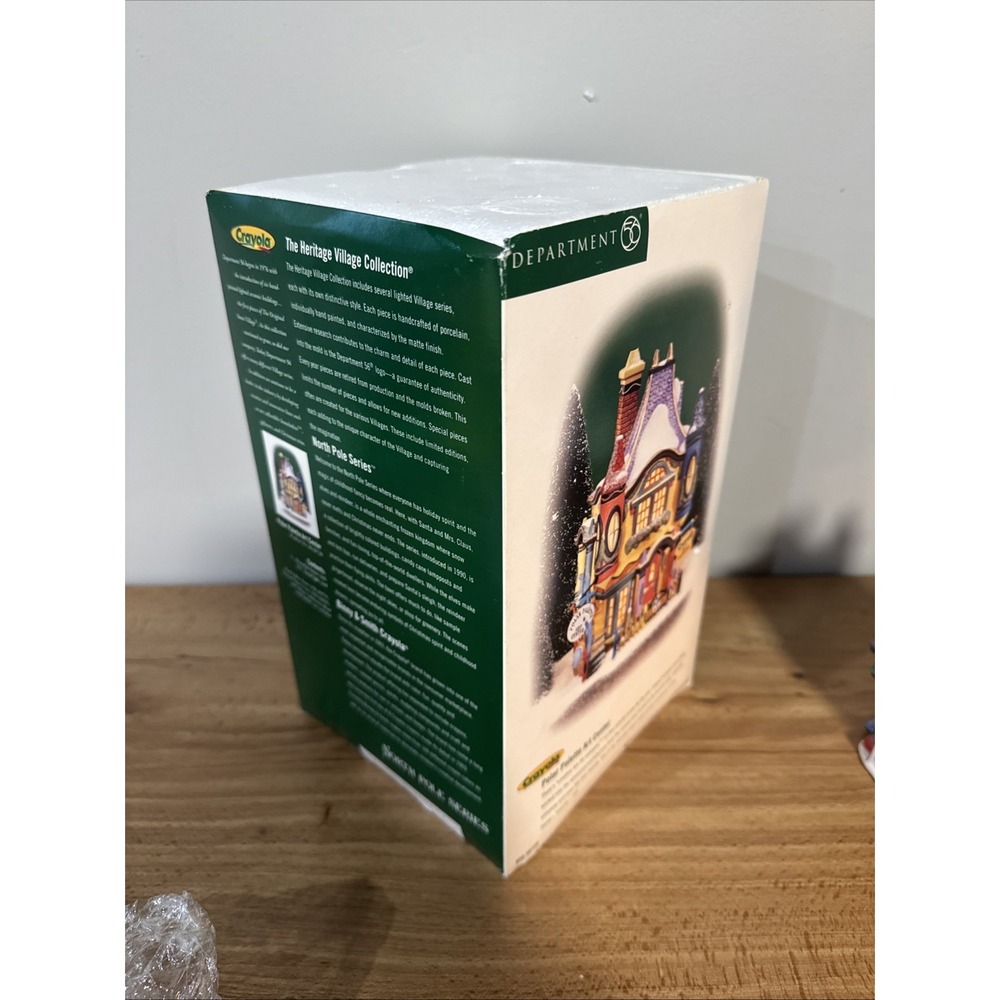 Dept 56 North Pole - Crayola Polar Palette Art Center - #56.56726 - Complete MIB - Picture 9 of 9